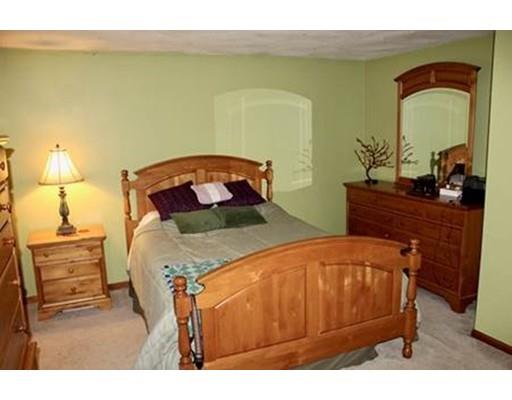 31 Connolly Road Billerica, MA 01821 - Photo 7 of 14 Gallery Image 7