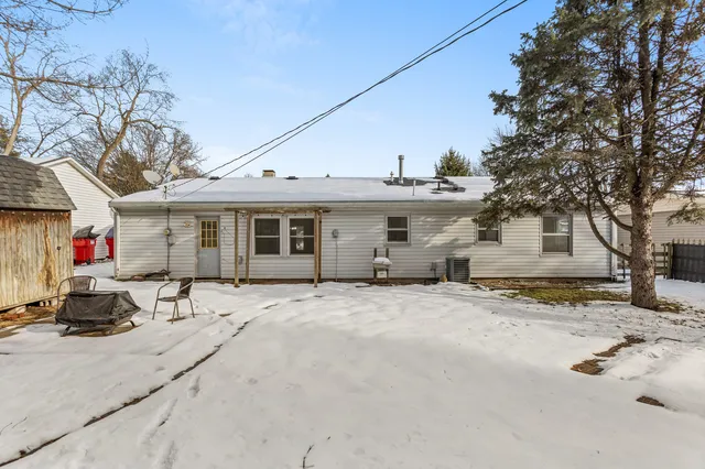 $250,000 | 2005 South Prospect Avenue, Champaign, IL 61820