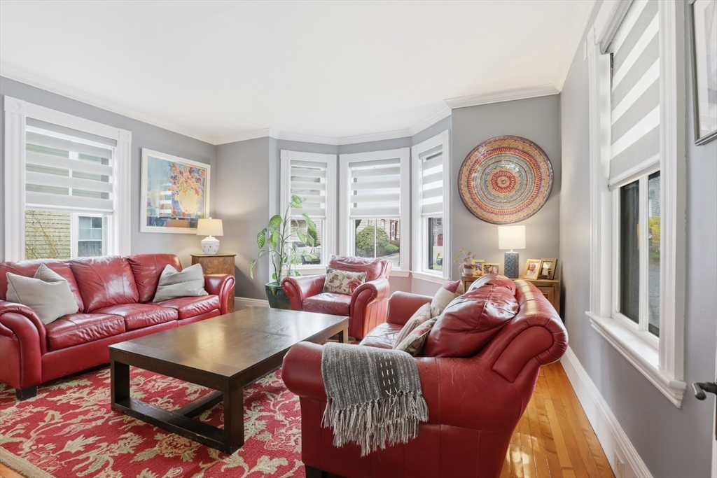 50 Jersey Street Marblehead, MA 01945 - Photo 8 of 41