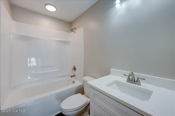 $249,900 | 4609 Rainmaker Drive, New Bern, NC 28562