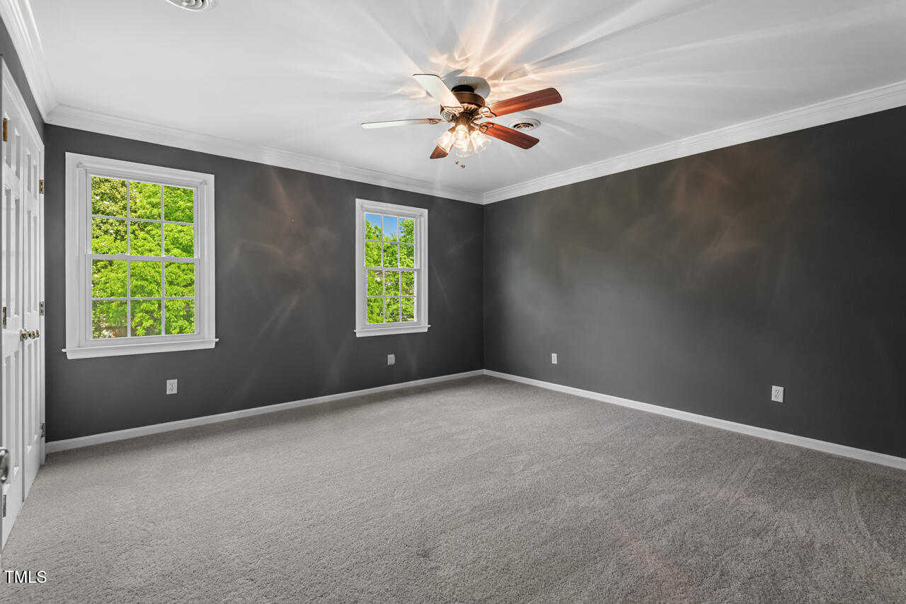 5409 Knollwood Road Raleigh, NC 27609 - Photo 36 of 49 35