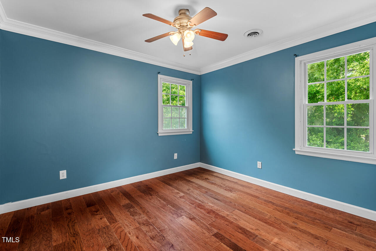 5409 Knollwood Road Raleigh, NC 27609 - Photo 38 of 49 37