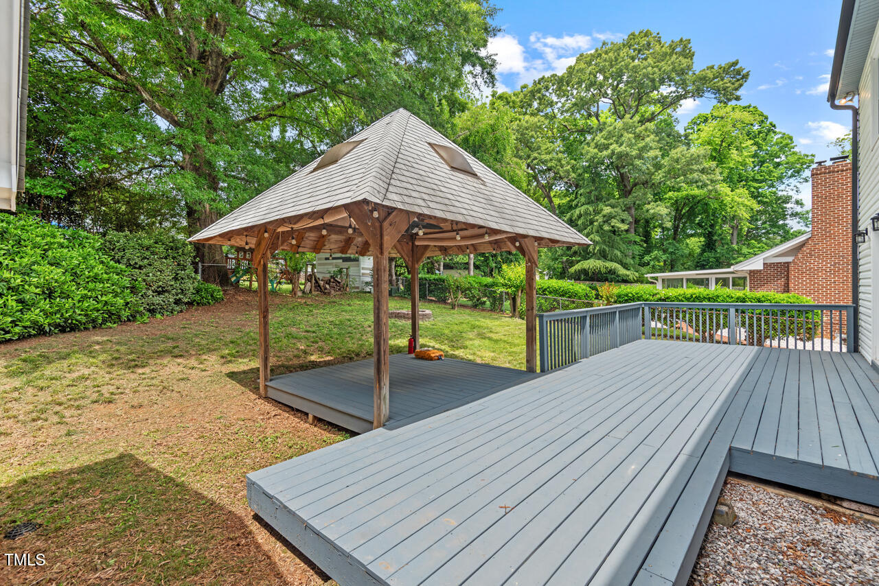 5409 Knollwood Road Raleigh, NC 27609 - Photo 41 of 49 48