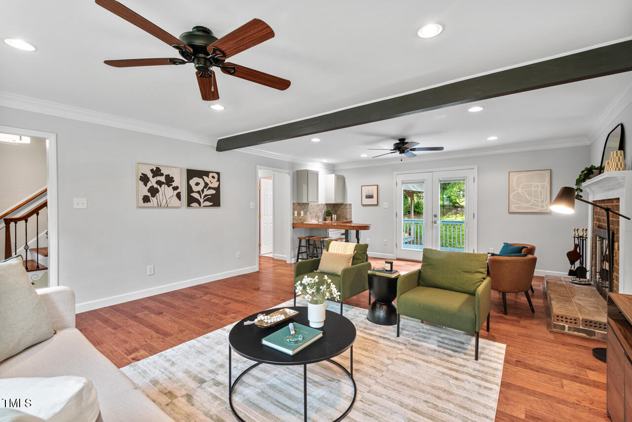 5409 Knollwood Road Raleigh, NC 27609 - Photo 8 of 49 11