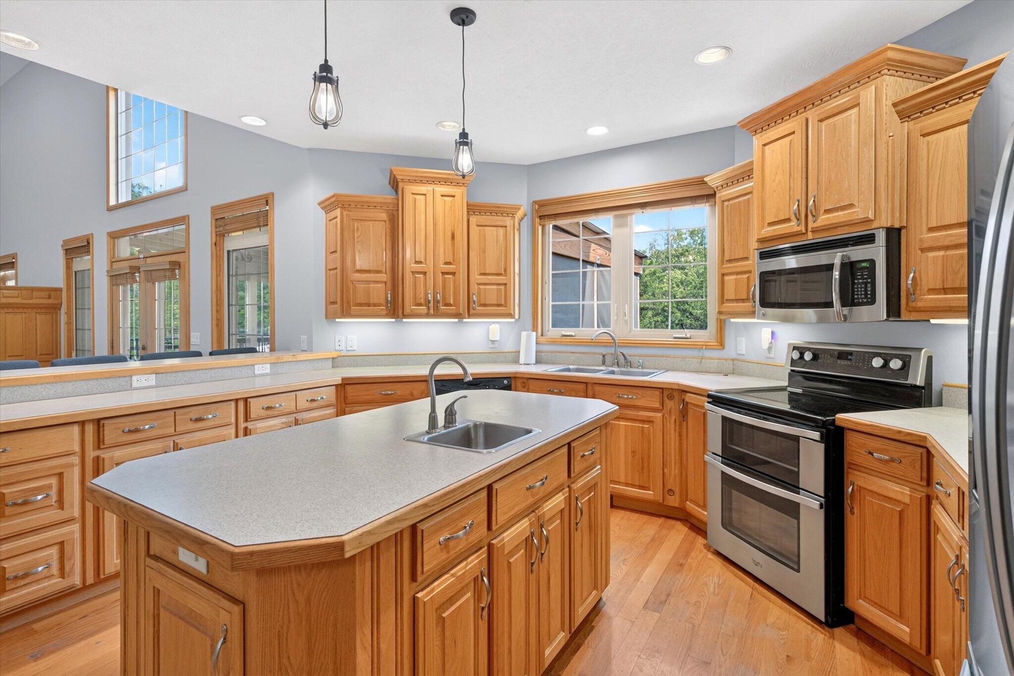 1169 East 424th Road Bolivar, MO 65613 - Photo 23 of 88 021-20