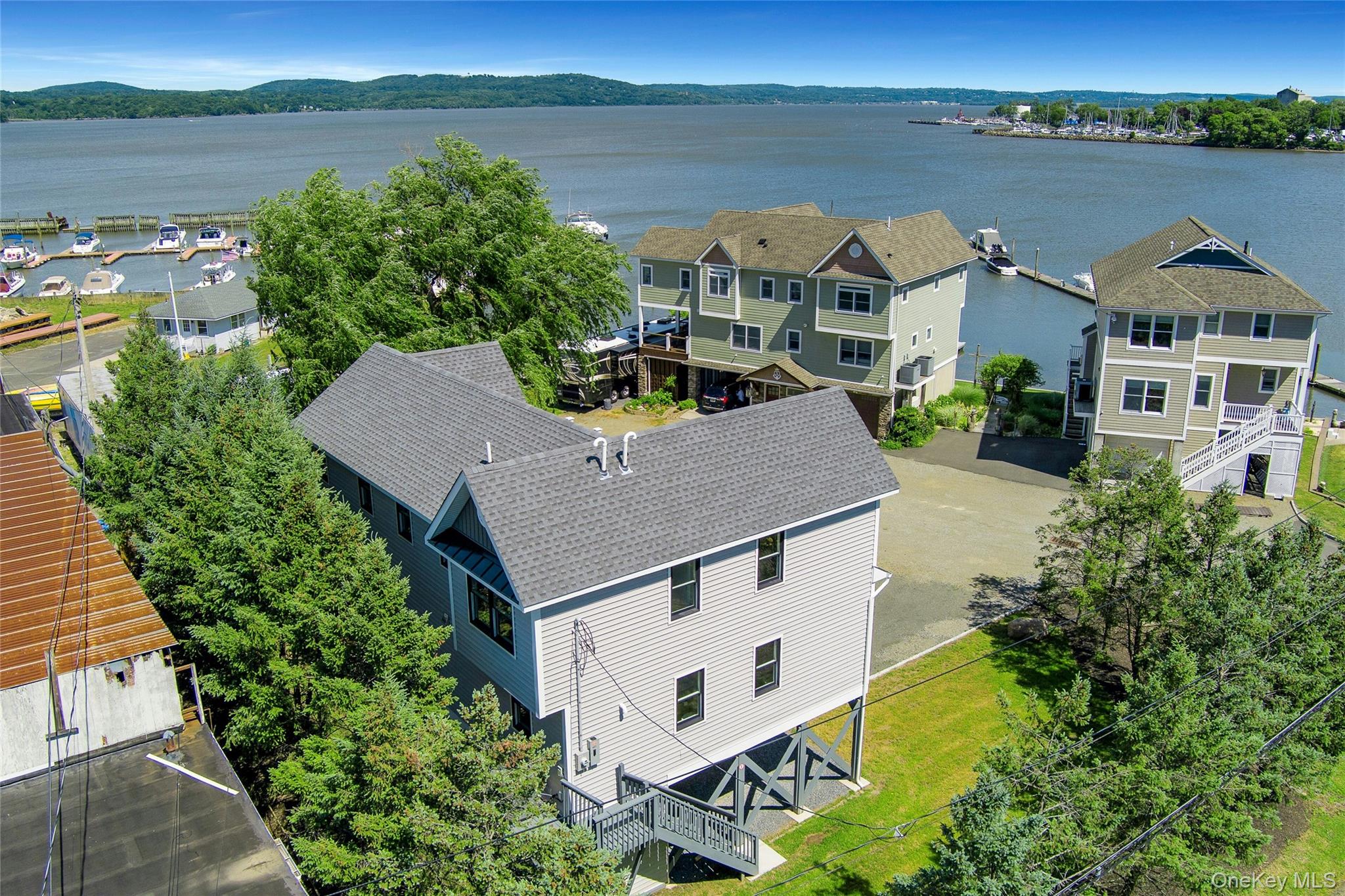 74 Beach Road Stony Point, NY 10980 - Photo 2 of 49