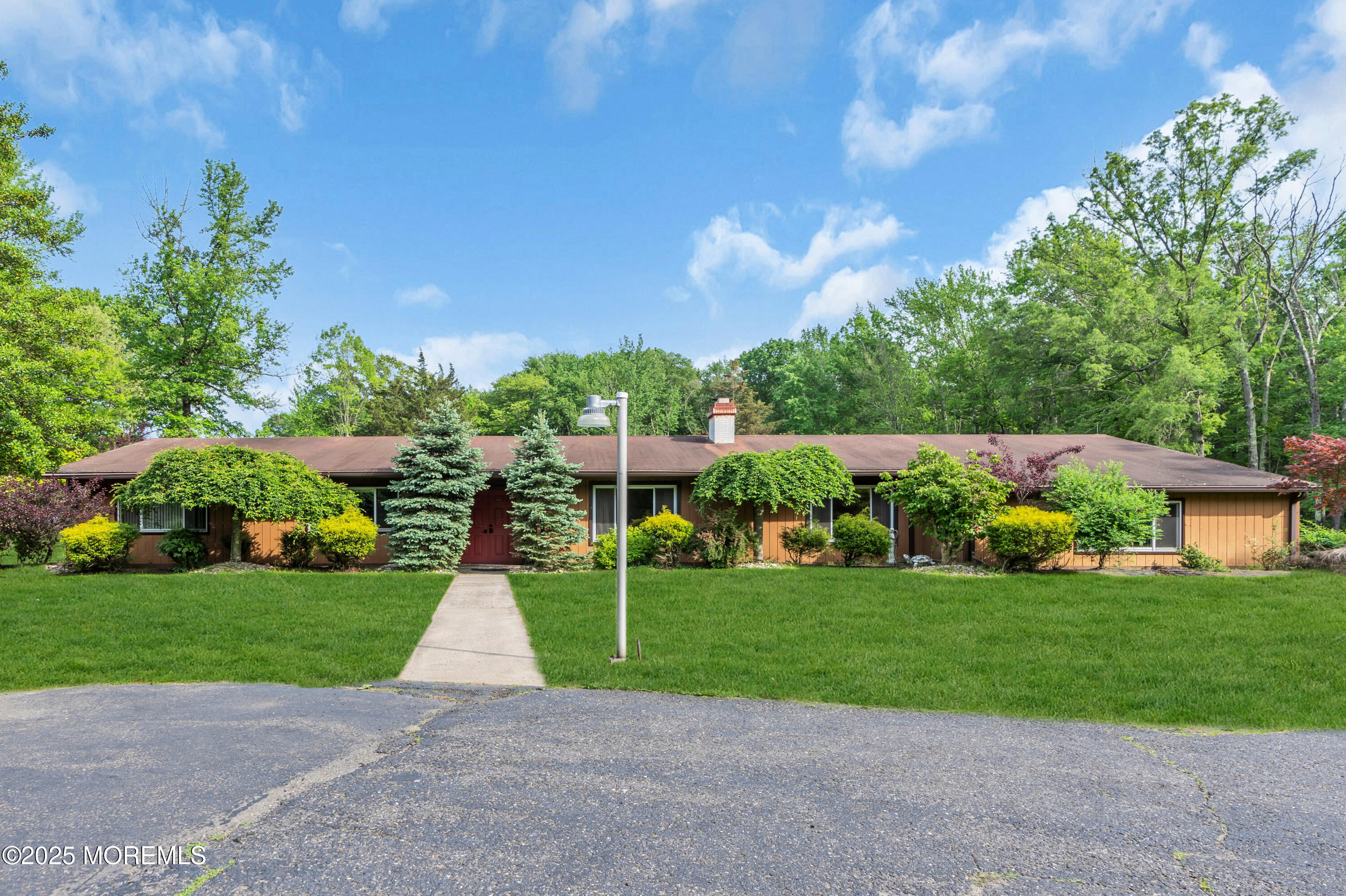 91 McCaffery Road Manalapan, NJ 07726 - Photo 1 of 35 001_crop_347