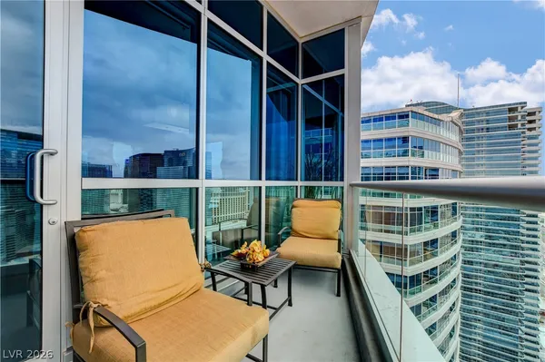 $11,500 | 4575 Dean Martin Drive, Unit 3304, Las Vegas, NV 89103