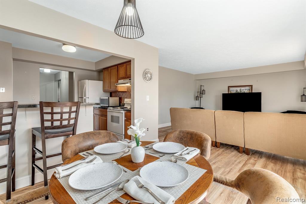 1693 Riverside Drive, Unit 5 Rochester Hills, MI 48309 - Photo 10 of 25