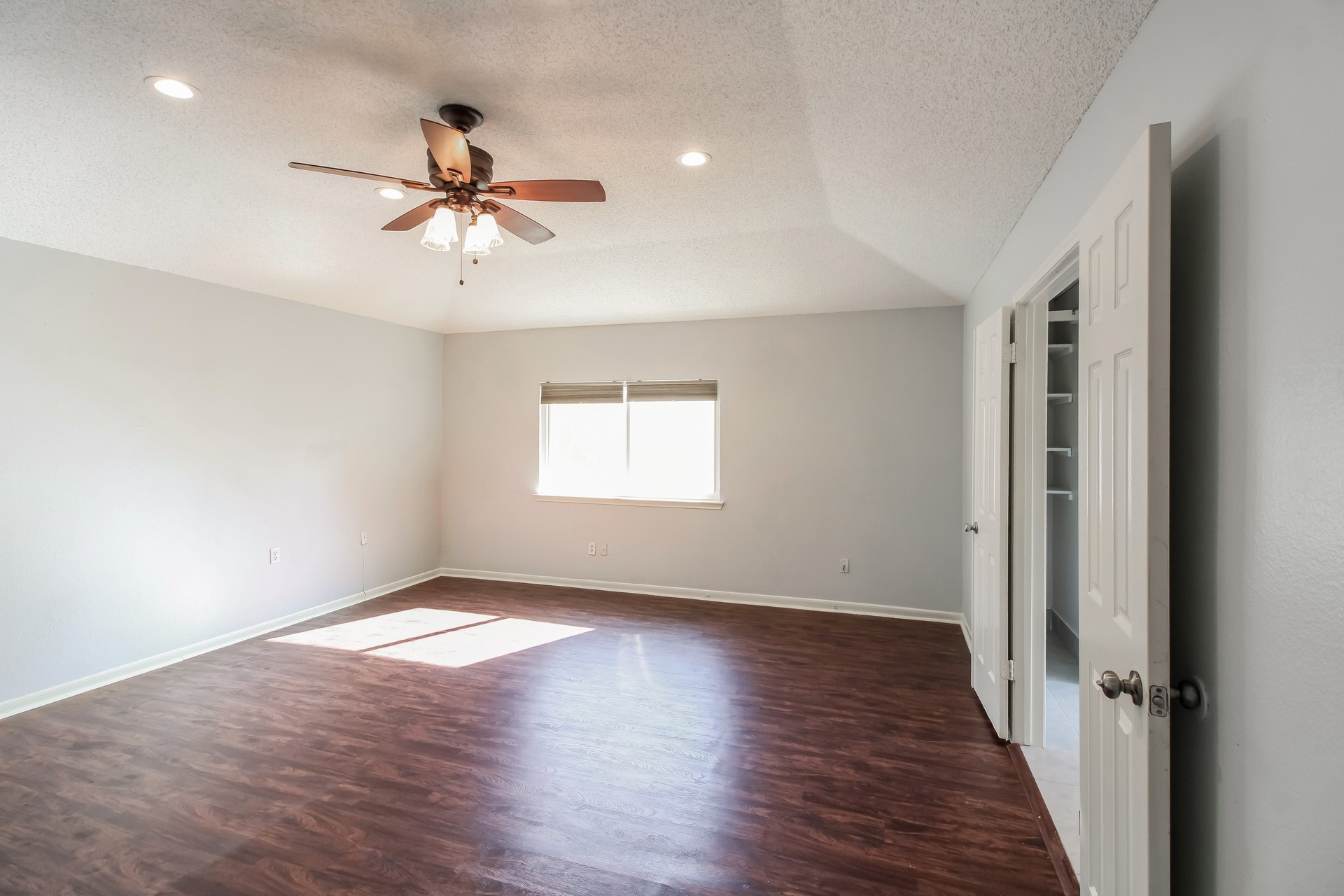 918 Long Prairie Drive Katy, TX 77450 - Photo 8 of 14