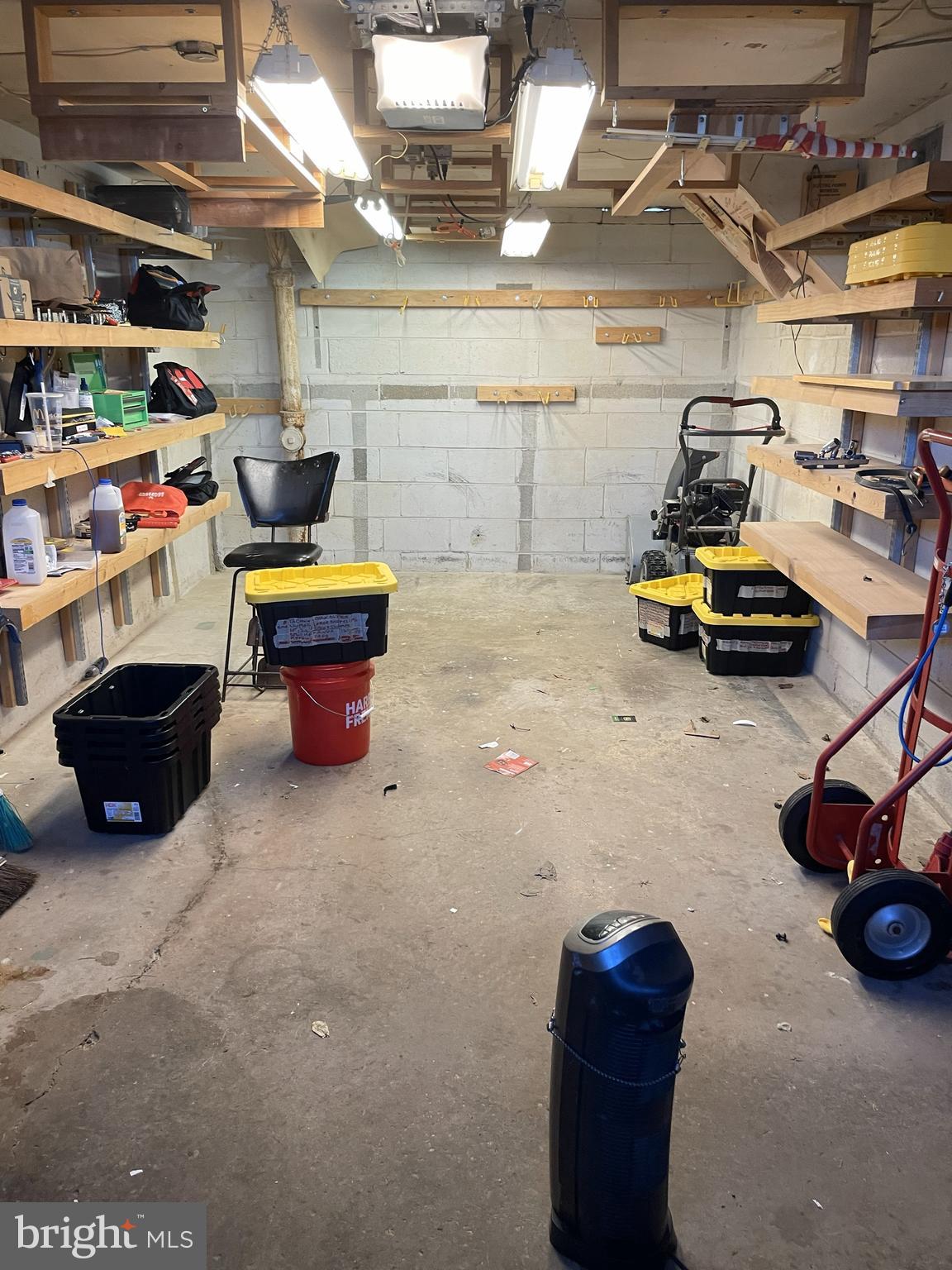 12663 Dunks Ferry Road Philadelphia, PA 19154 - Photo 22 of 22 a view of parking garage with cars