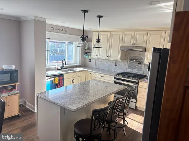 $339,000 | 12663 Dunks Ferry Road, Philadelphia, PA 19154