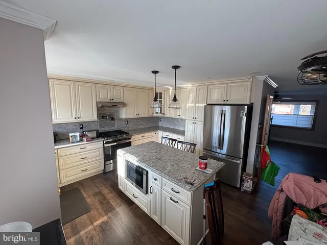 $339,000 | 12663 Dunks Ferry Road, Philadelphia, PA 19154