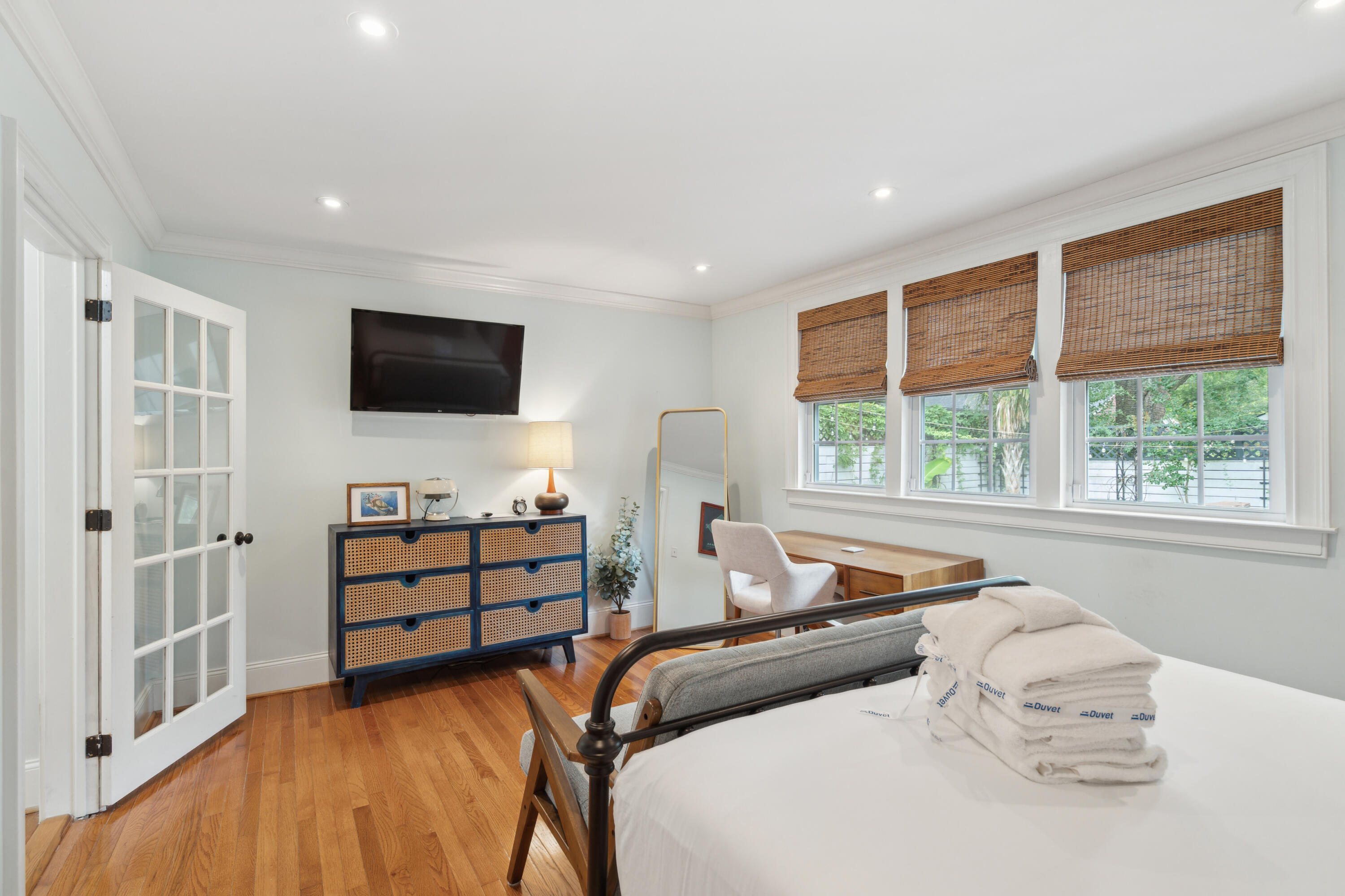 293 Grove Street Charleston, SC 29403 - Photo 27 of 71 293GroveSt-KeenEyeMarketing-025