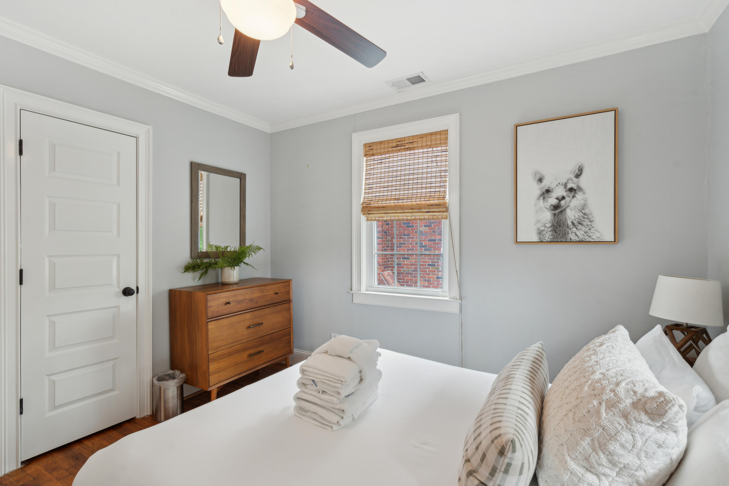 293 Grove Street Charleston, SC 29403 - Photo 38 of 71 293GroveSt-KeenEyeMarketing-036