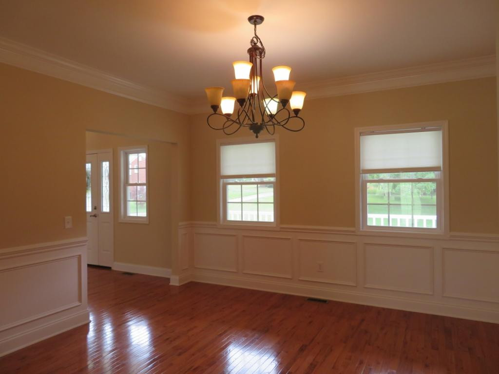 5410 Odd Fellow Road Kingsport, TN 37664 - Photo 12 of 32 Formal Dining