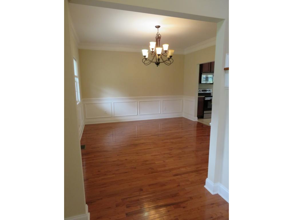 5410 Odd Fellow Road Kingsport, TN 37664 - Photo 13 of 32 Formal Dining