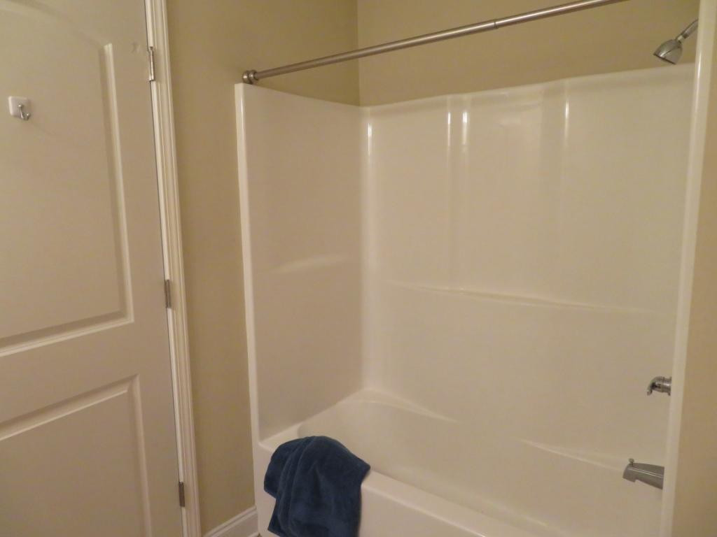 5410 Odd Fellow Road Kingsport, TN 37664 - Photo 20 of 32 Bath 2