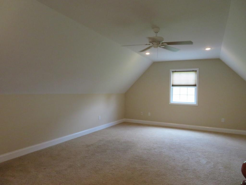 5410 Odd Fellow Road Kingsport, TN 37664 - Photo 27 of 32 Bonus Room