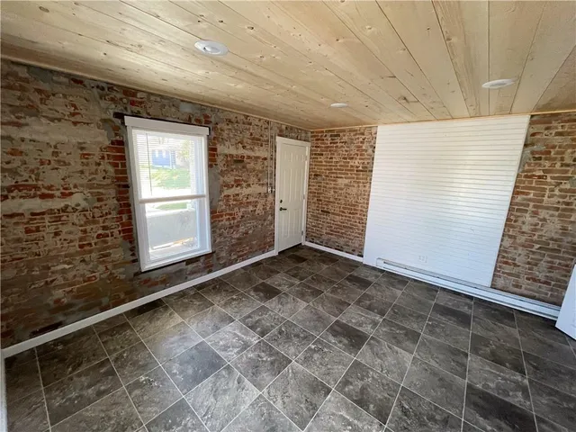 $346,500 | 316 North Fillmore Street, Maryville, MO 64468