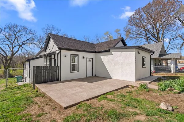 $219,900 | 3040 North 51st Street, Kansas City, KS 66104
