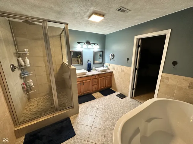 $349,500 | 6211 East Ayrshire Circle, Camby, IN 46113