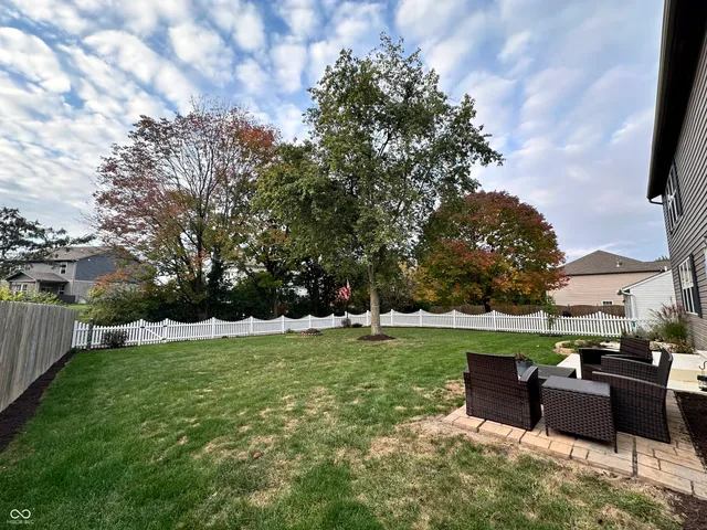 $349,500 | 6211 East Ayrshire Circle, Camby, IN 46113