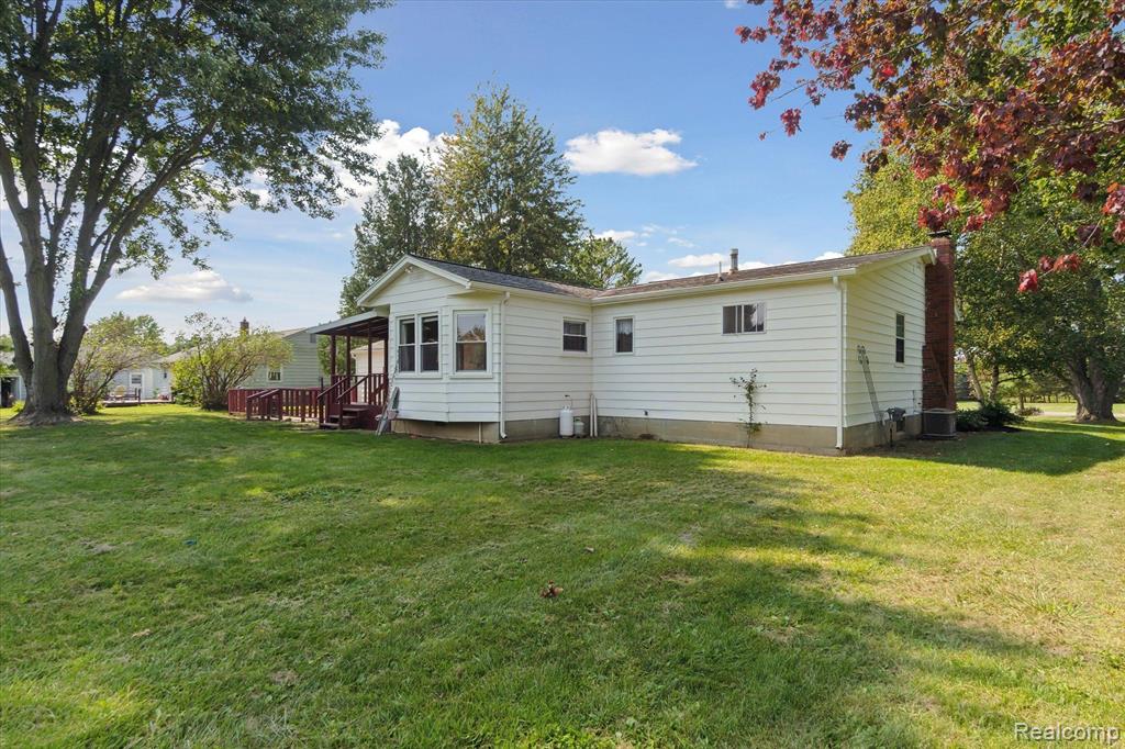12475 Odell Road Linden, MI 48451 - Photo 33 of 55