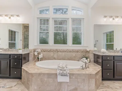 $1,400,000 | 116 Eagles Watch Lane, Chapel Hill, NC 27517