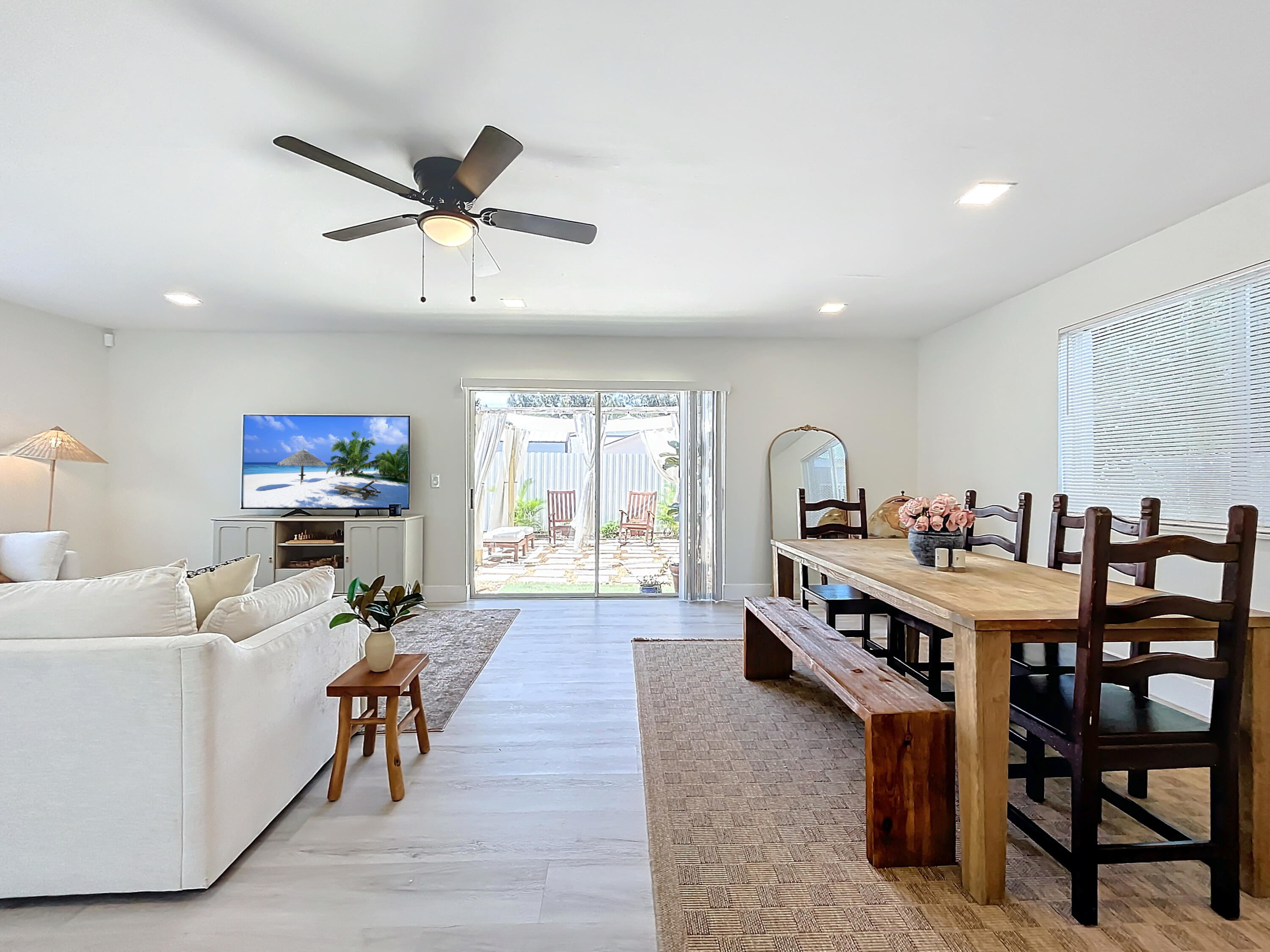 1248 West 26th Court Riviera Beach, FL 33404 - Photo 15 of 34 Photo