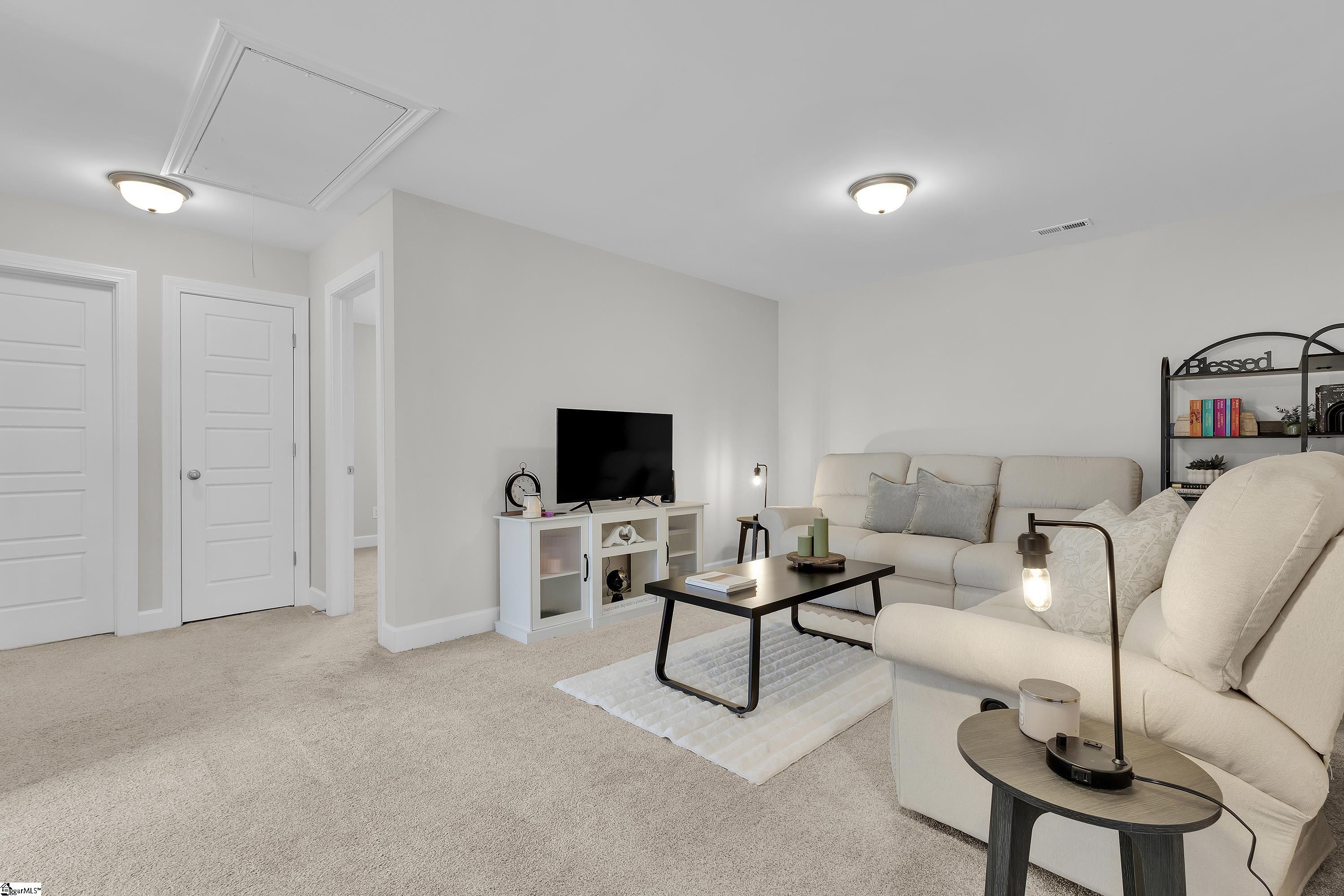 311 Hollenbeck Place Greenville, SC 29607 - Photo 16 of 24