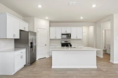 $2,250 | 120 Raymondville Path, San Marcos, TX 78666