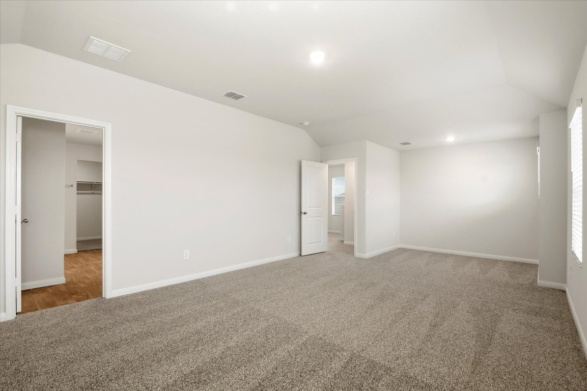 120 Raymondville Path San Marcos, TX 78666 - Photo 8 of 14