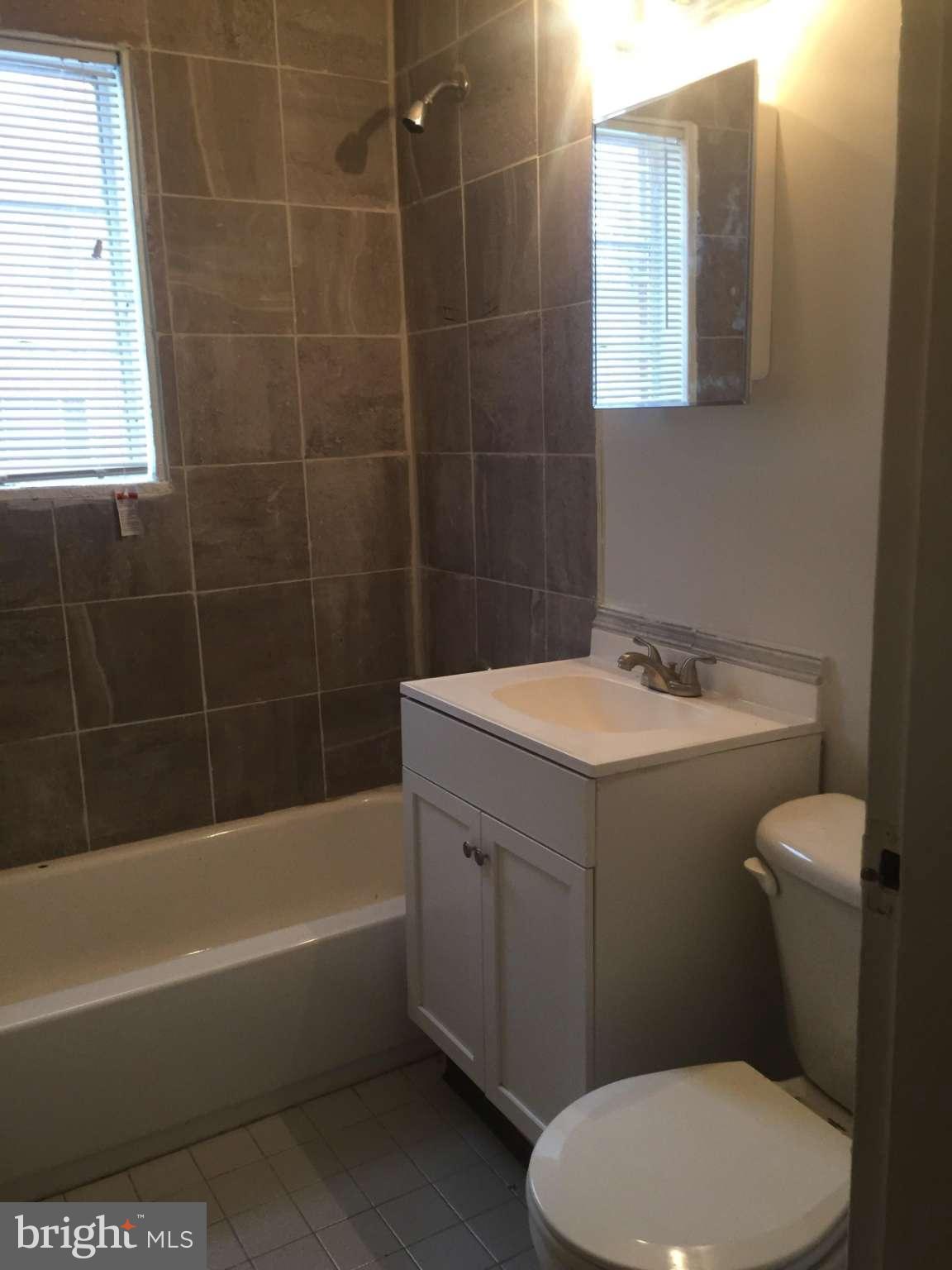 2400 Good Hope Road Southeast, Unit 102 Washington, DC 20020 - Photo 12 of 22 Bath