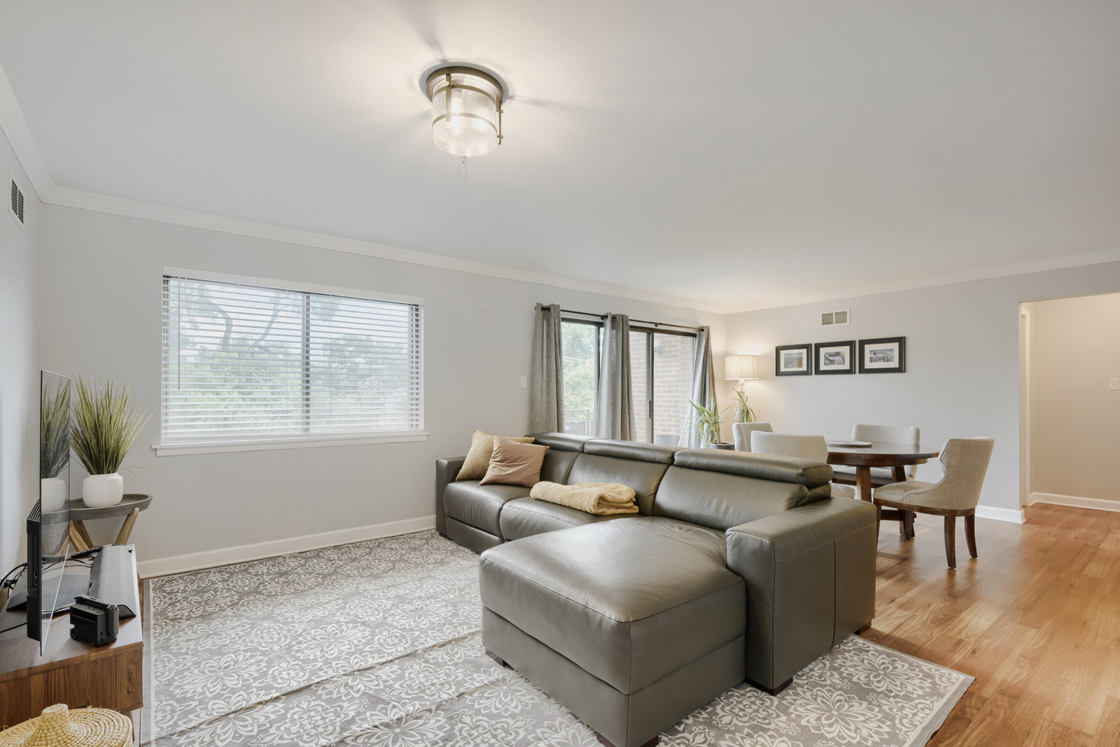 2311 183rd Street, Unit 308 Homewood, IL 60430 - Photo 3 of 16
