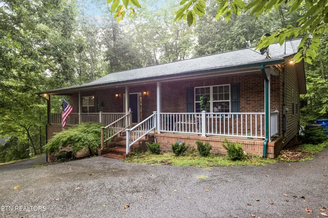 $415,000 | 7509 Belfast Lane, Knoxville, TN 37931