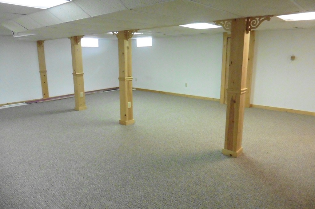 359 Tiffany Street Springfield, MA 01108 - Photo 23 of 26 Gallery Image 23