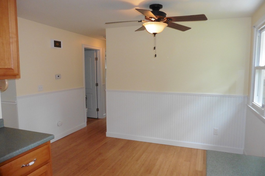 359 Tiffany Street Springfield, MA 01108 - Photo 10 of 26 Gallery Image 10