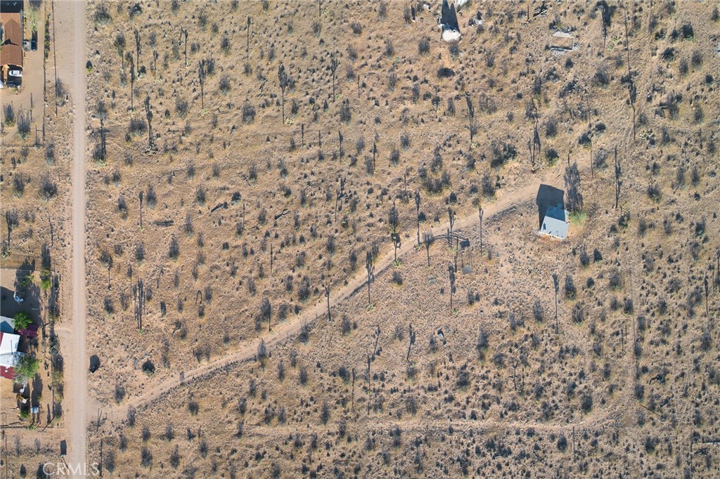 59773 Applegate Way Landers, CA 92285 - Photo 25 of 26