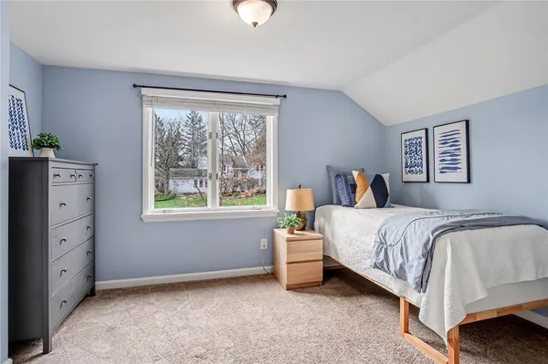 $629,900 | 34 Framingham Lane, Pittsford, NY 14534