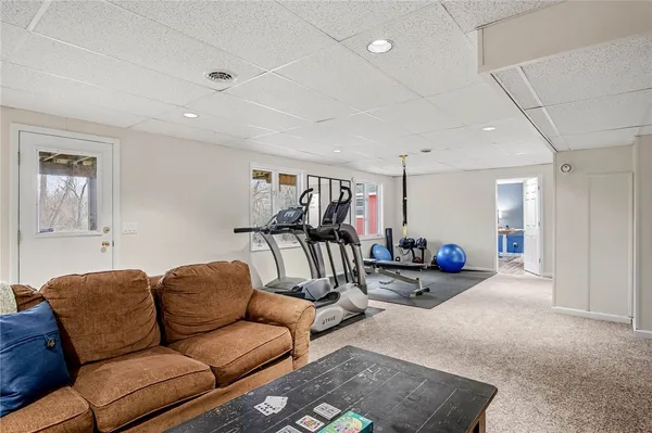 $629,900 | 34 Framingham Lane, Pittsford, NY 14534