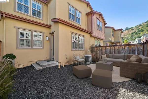 $835,000 | 6280 Rocky Point Court, Oakland, CA 94605