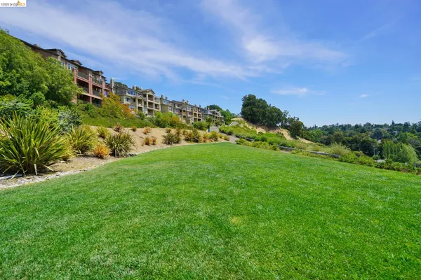 $835,000 | 6280 Rocky Point Court, Oakland, CA 94605