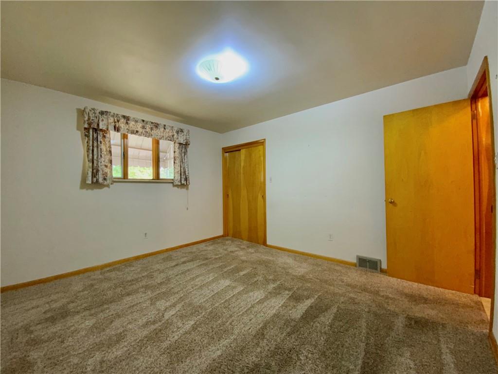 204 Hall Road Aliquippa, PA 15001 - Photo 17 of 30 Gallery Image 17