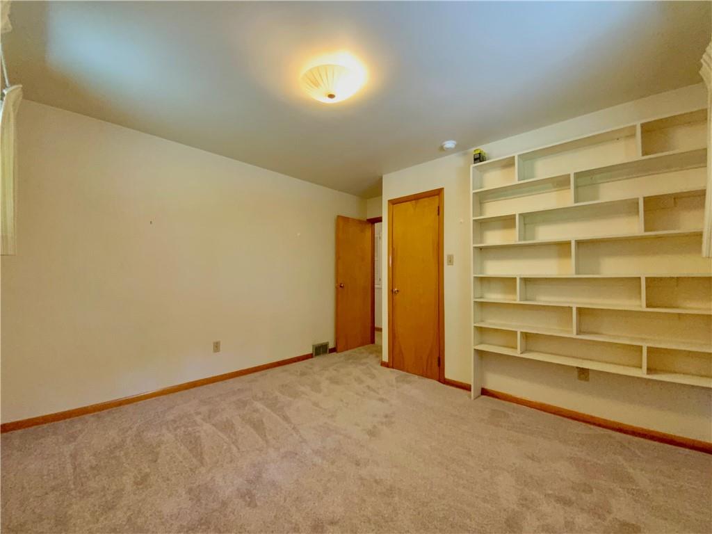 204 Hall Road Aliquippa, PA 15001 - Photo 19 of 30 Gallery Image 19