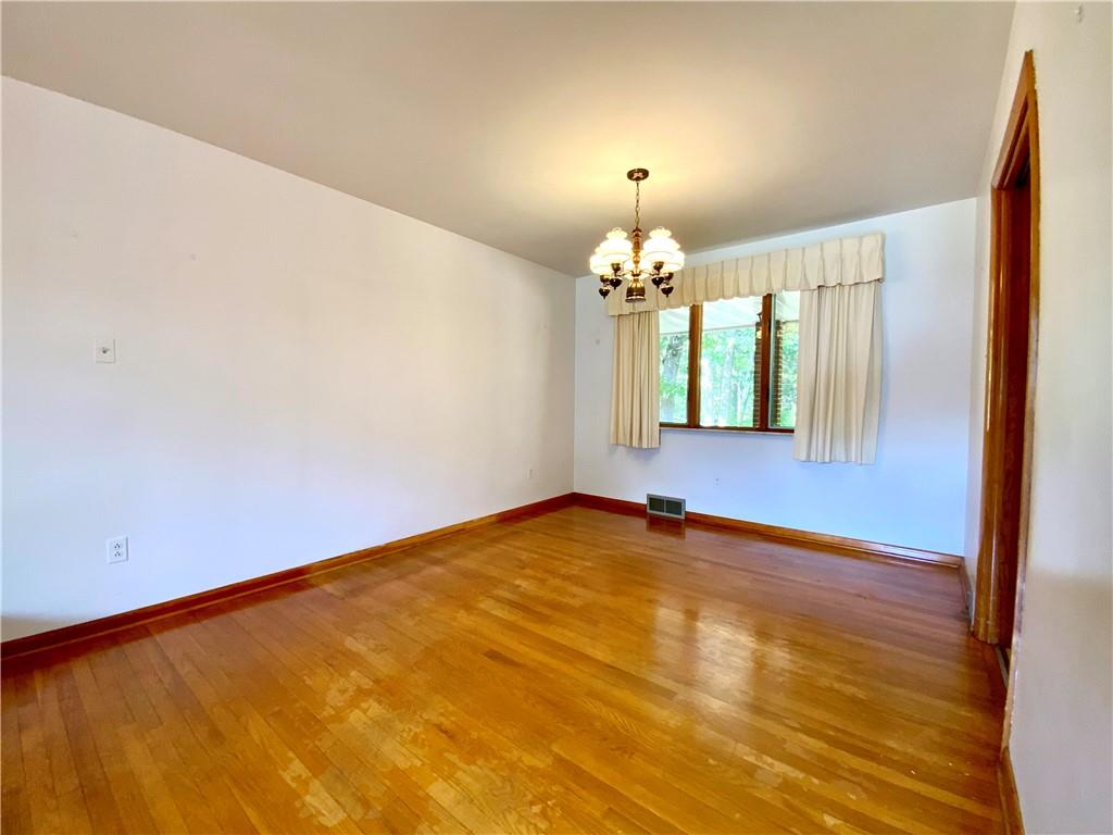 204 Hall Road Aliquippa, PA 15001 - Photo 8 of 30 Gallery Image 8