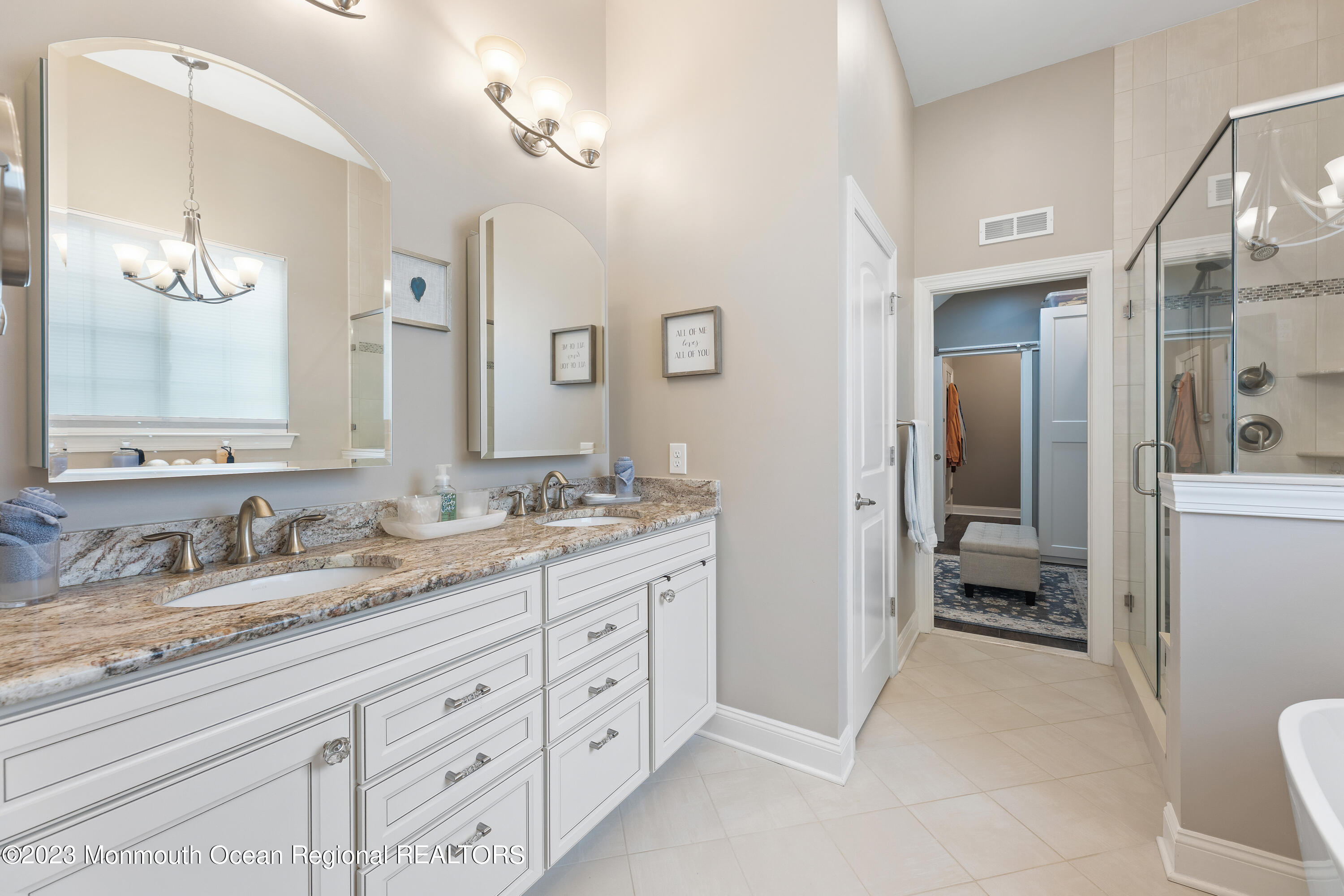 30 Moonlight Way Howell, NJ 07731 - Photo 17 of 37 MASTER BATH