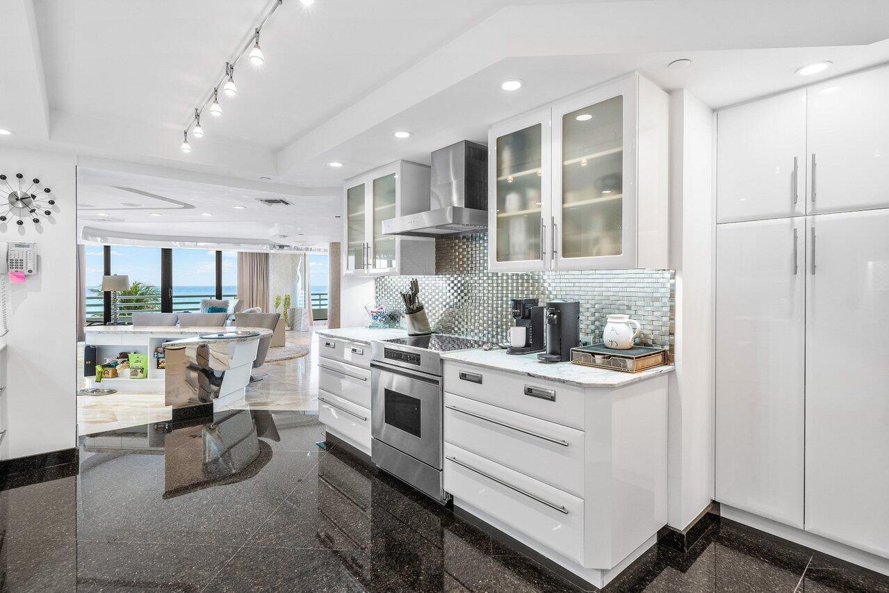 1500 South Ocean Boulevard, Unit 303/304 Boca Raton, FL 33432 - Photo 7 of 49 7