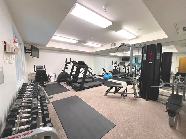 $668,000 | 160 South Hudson Avenue, Unit 105, Pasadena, CA 91101