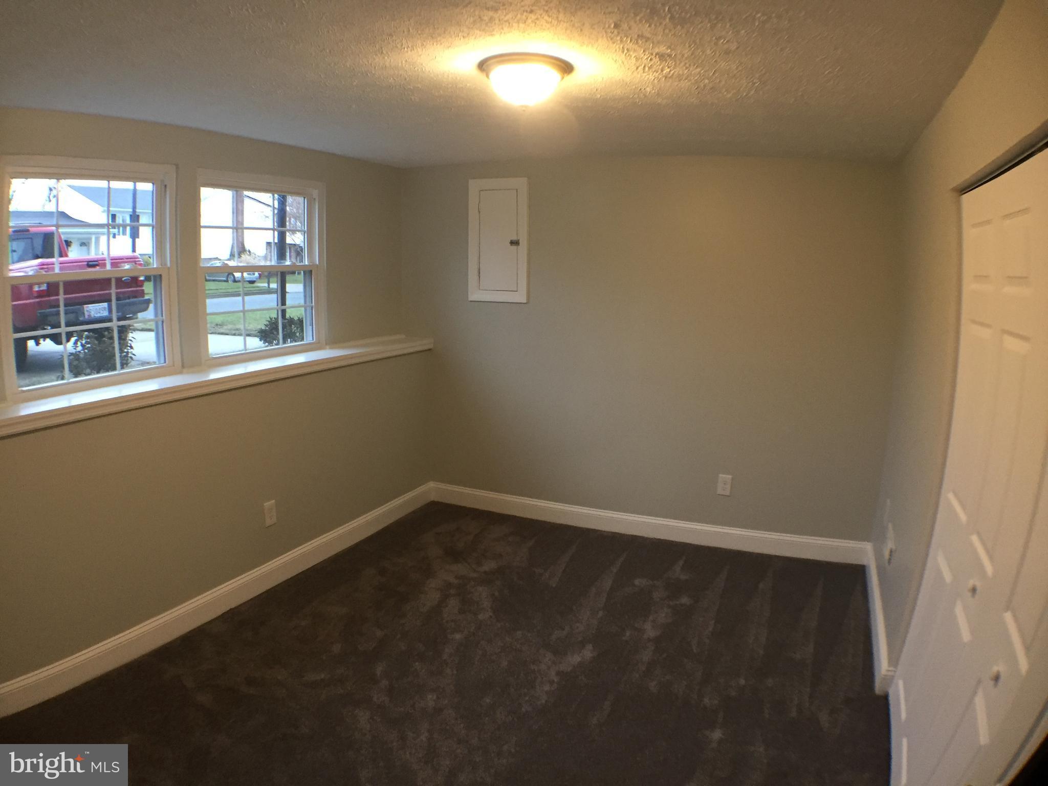 8 Old Maple Court Baltimore, MD 21221 - Photo 13 of 17 Interior (General)